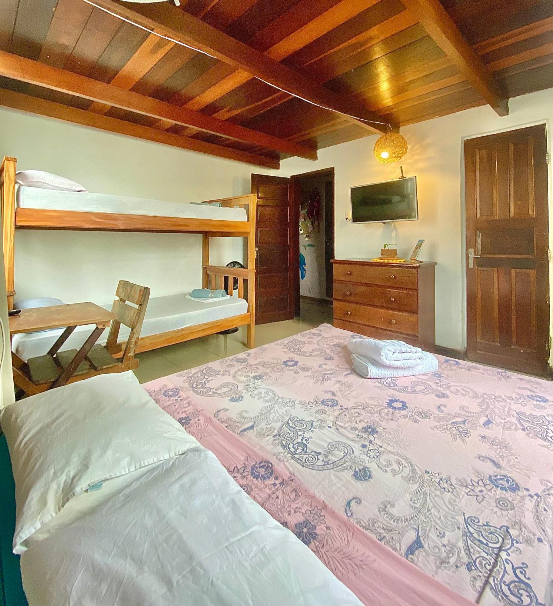 Casamarelo Hostel السلفادور المظهر الخارجي الصورة