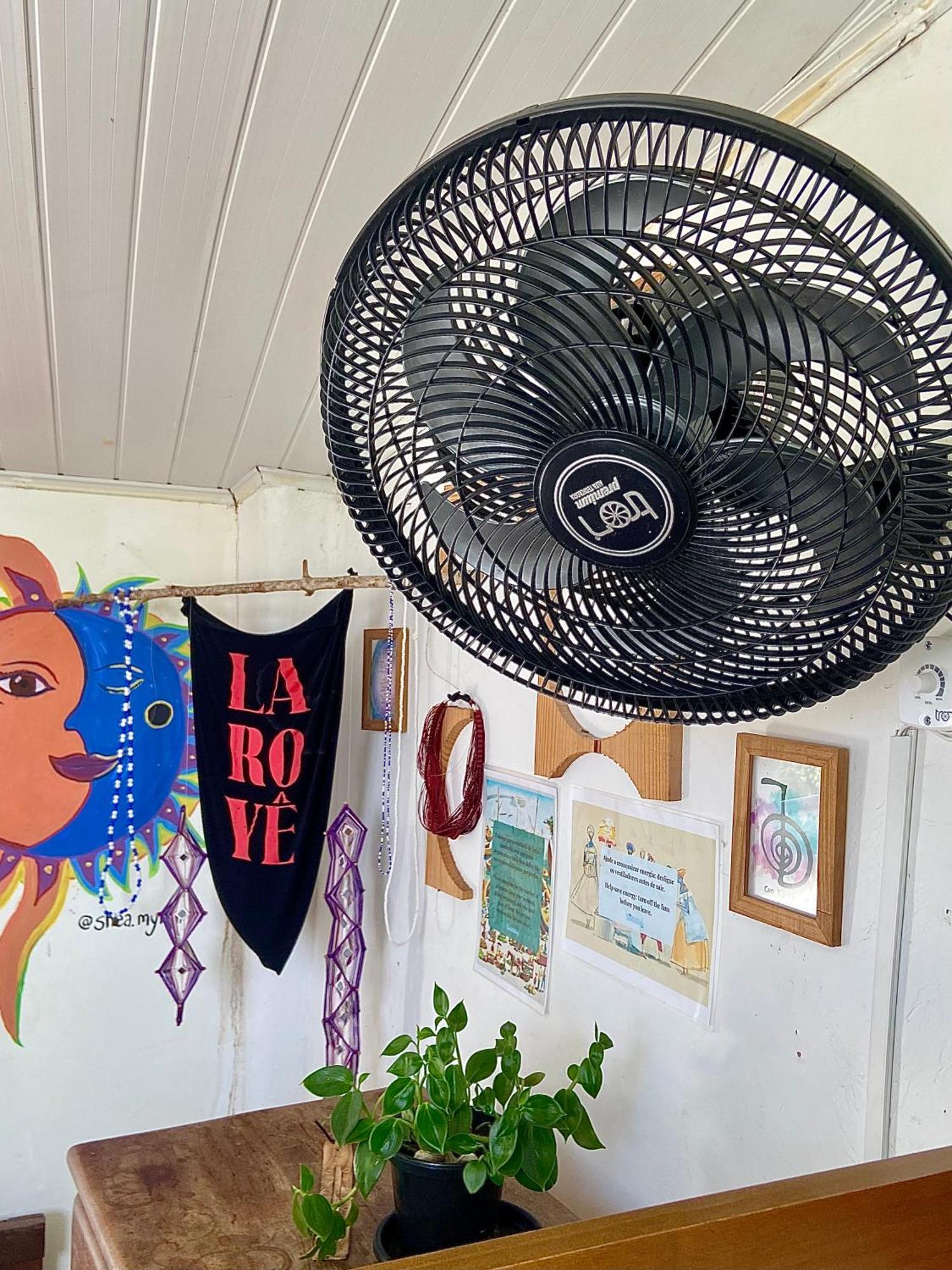 Casamarelo Hostel السلفادور المظهر الخارجي الصورة