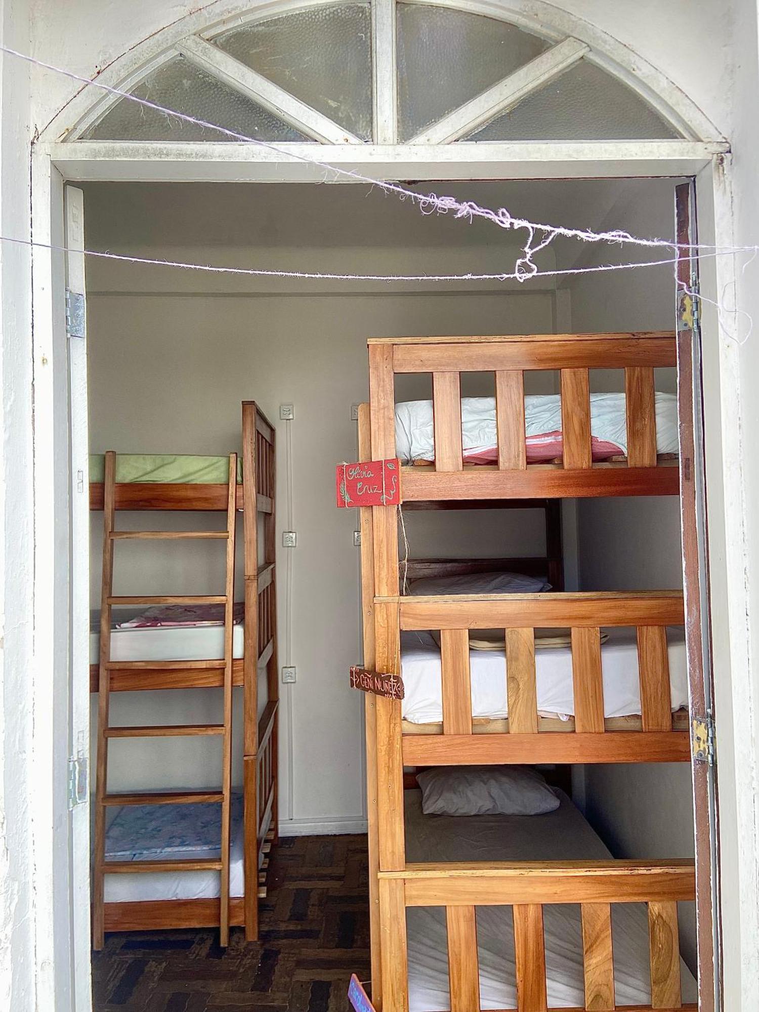 Casamarelo Hostel السلفادور المظهر الخارجي الصورة