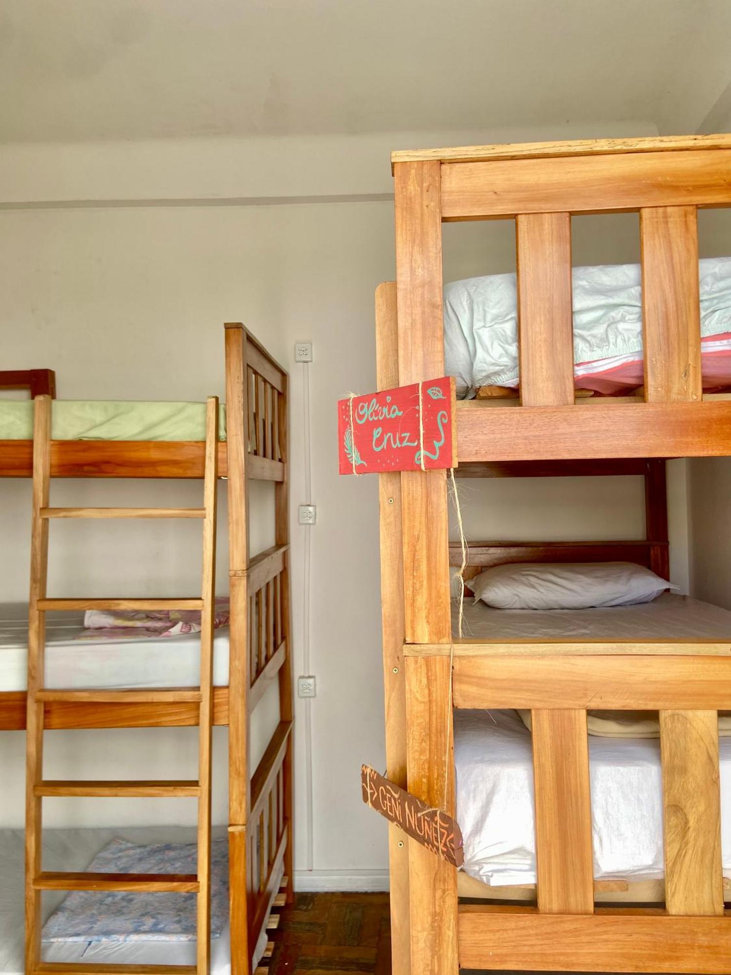 Casamarelo Hostel السلفادور المظهر الخارجي الصورة